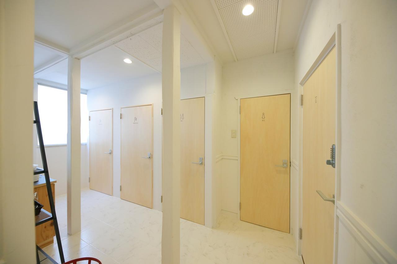 Raku Hostel Ōsaka Extérieur photo