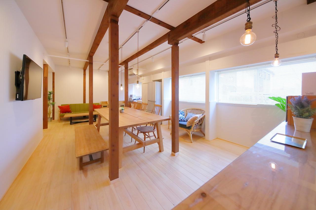 Raku Hostel Ōsaka Extérieur photo